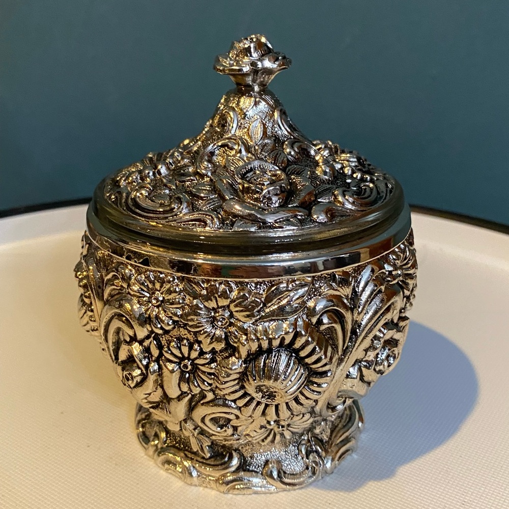 Vintage Harrison Fisher Silver plate Sugar / Jam Jar or Preserve Pot 0918 Japan